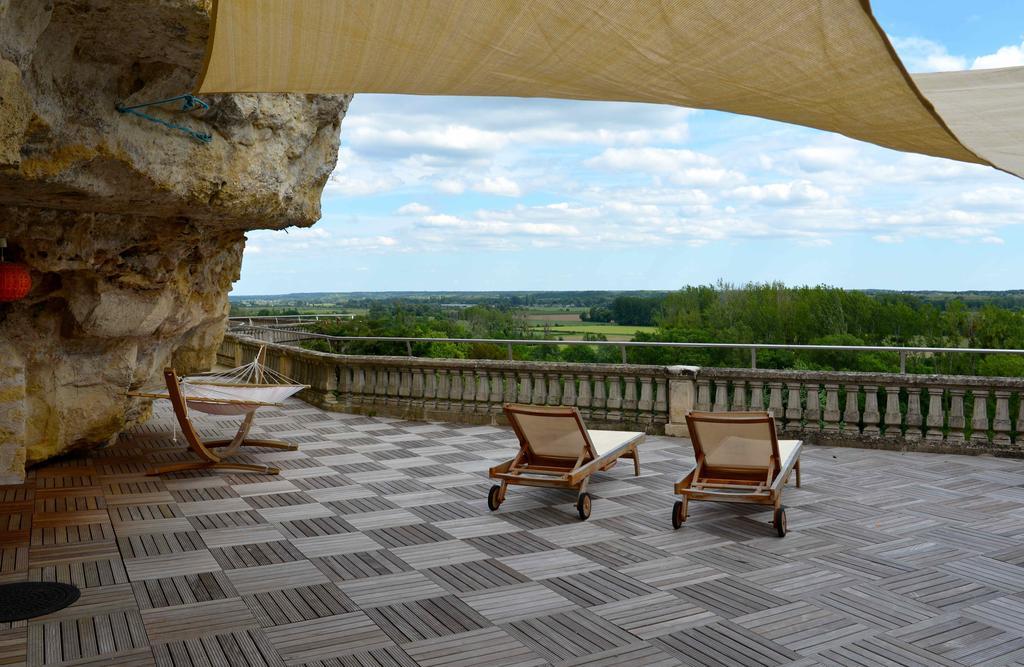 Gites Troglodytes Du Chateau De L'Etoile Vernou-sur-Brenne Ruang foto